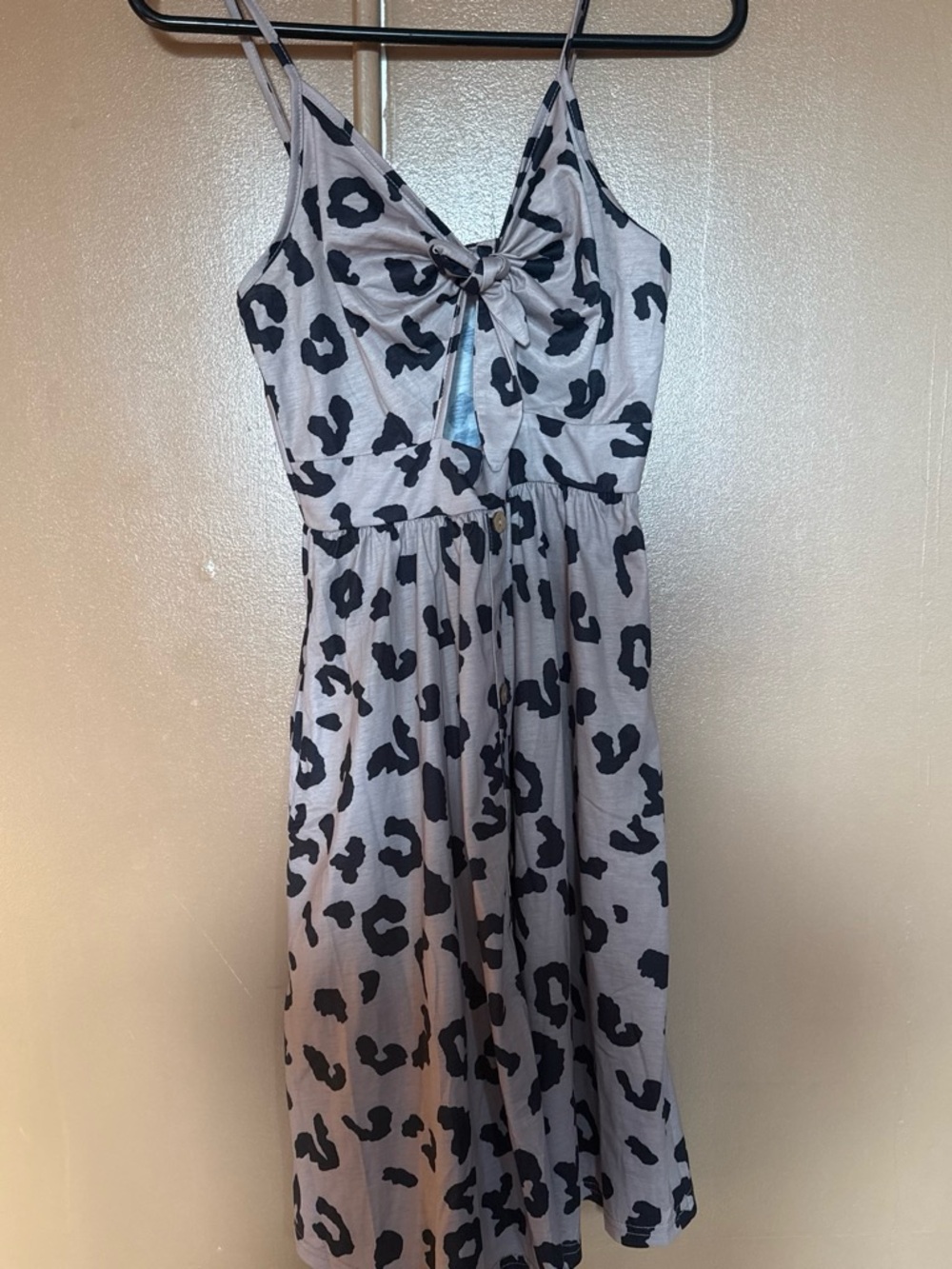 Tie-Front Leopard Print Spaghetti Strap Dress in Gray